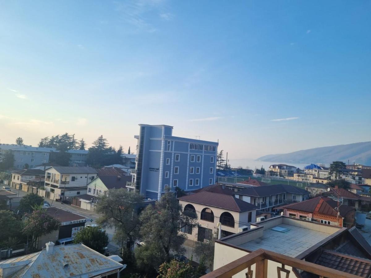 Ахра Hotel Gagra Buitenkant foto